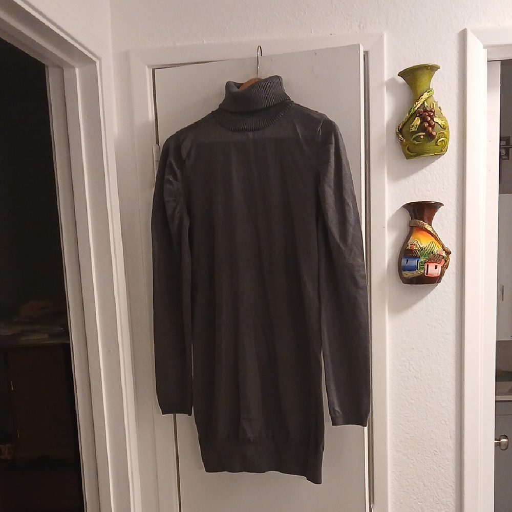 COPY - NWOT Women's Turtle - Neck Sweater Dress Size Large Perri New York